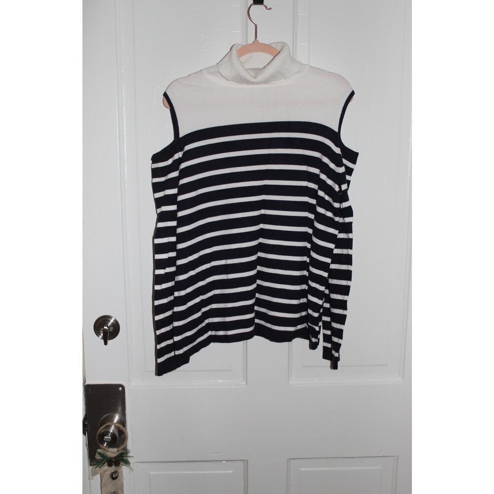 Women's Susan Graver Sweater Size Large